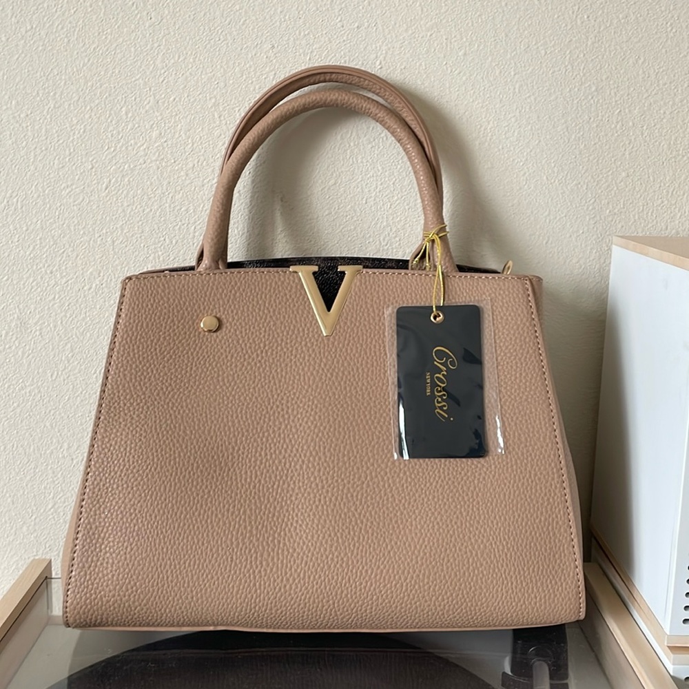 New Grossi Purse With Tag